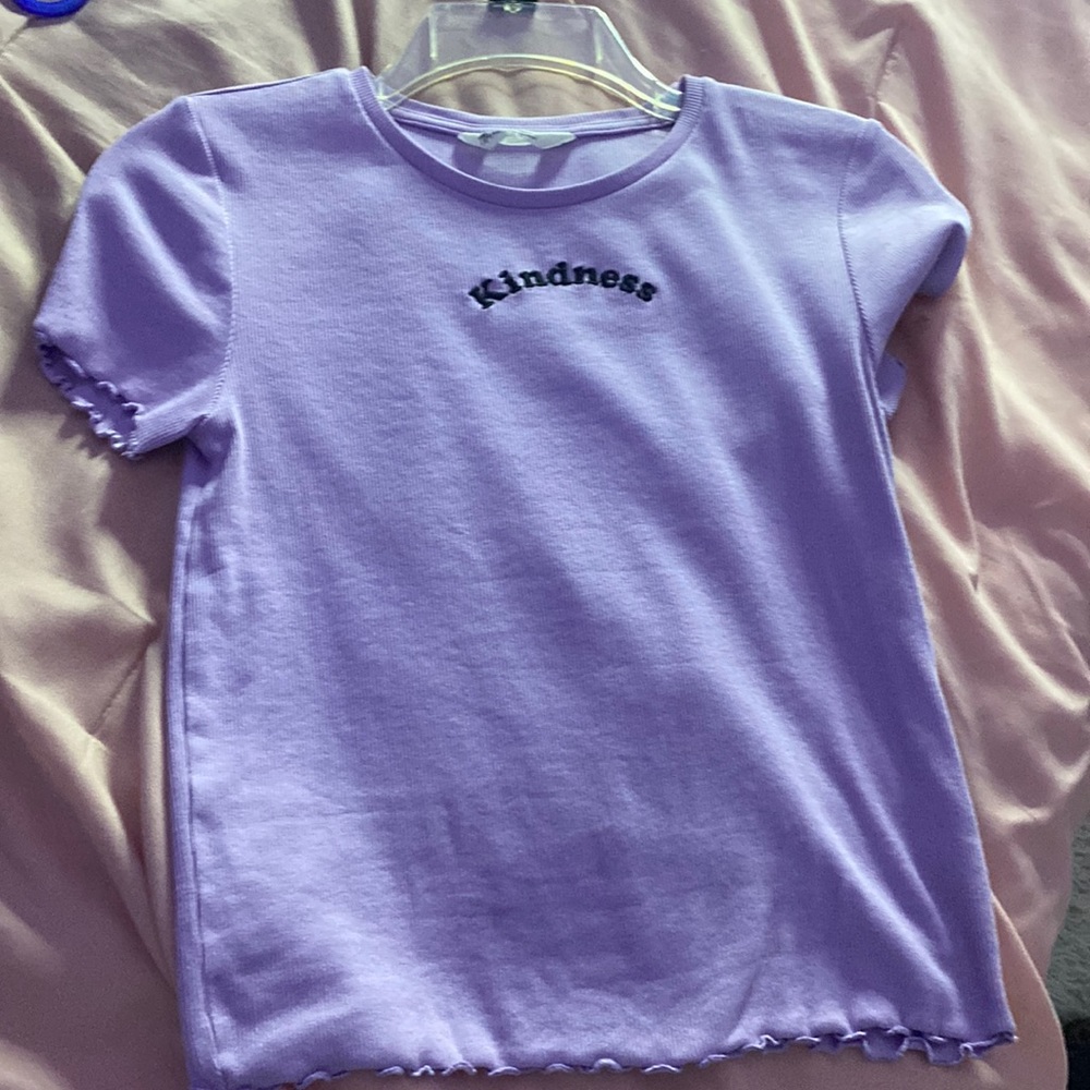 A shirt from h&m size m color purple